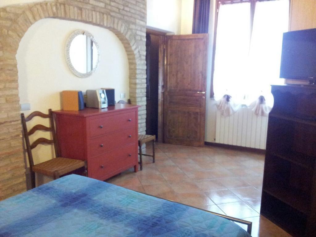 Via Toscana House Parma Zimmer foto